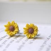 Petite Yellow Sunflower Post Earrings. Hypoallergenic Titanium Posts